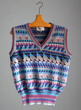 Load image into Gallery viewer, 1980&#39;s Boho Knitted Vest
