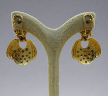 Load image into Gallery viewer, 1980&#39;s Golden Plated Earrings
